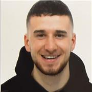 Profesor de clases particulares de matemáticas y física tanto de forma online como presencial. Soy graduado en economía